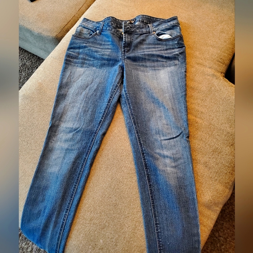 L.e.i. blue jeans juniors size 17
